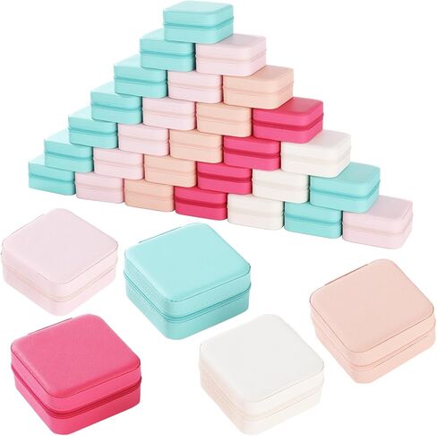 50 قطعة حقيبة سفر صغيرة للمجوهرات، 3.9 بوصة في صندوق مجوهرات للسفر مع بطانة من جلد البولي يوريثان وبطانة مخملية وسحاب للإغلاق، صناديق مجوهرات كبيرة للخواتم والأقراط والقلائد والمعلقات والأساور والساعات in Kuwait