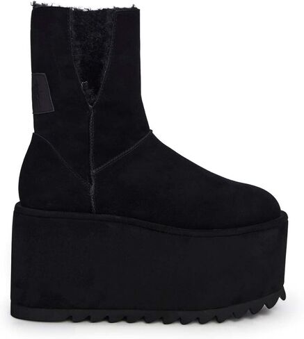 دمى تقتل الغلاف الجوي أحذية منصة جلد الغزال المبطنة in Kuwait