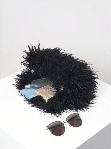 Verdusa Women's Fuzzy Handbags Clutch Purses Y2k Furry Plush Evening Bags in Saudi Arabia