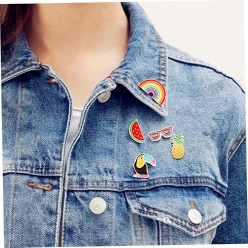 Durable and Stylish Cartoon Brooch Alloy Breastpin Jewelry for Women Men for Parties Events present in Saudi Arabia