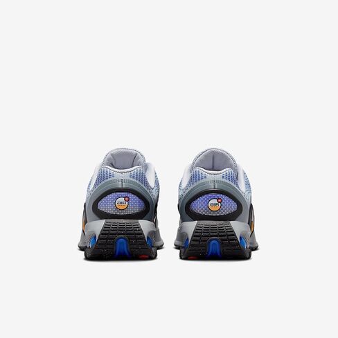 حذاء Nike Air Max Dn Big للأطفال (FB8987-013، رمادي ذئب/هايبر رويال/فضي معدني/سيراميك لامع) in Kuwait