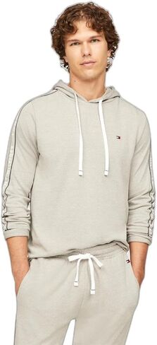 Tommy Hilfiger mens Modern Essentials French Terry Hoodie in Saudi Arabia