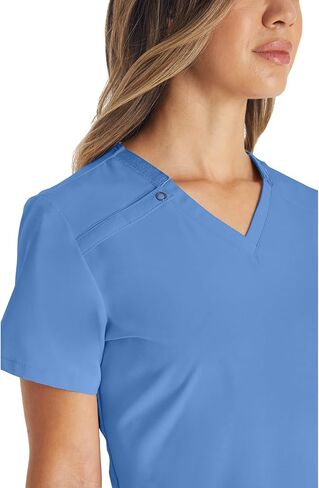 Dickies Women's Scrub Top V -neck Top مع 2 جيوب ، فتل الرطوبة ونسيج امتداد 360 درجة - DK615 in Saudi Arabia