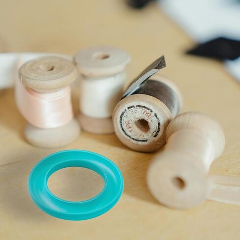 1 Pcs Rubber Bobbin Holder, Round Sewing Bobbin Holder Supplies Organizer for Sewing Thread Machine Bobbins Case fit Metal, Plastic Sewing Machine Bobbins or Quilting Bobbins (Blue) in Kuwait