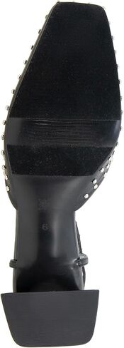 BCBGeneration Women's Queenie Pump in Saudi Arabia