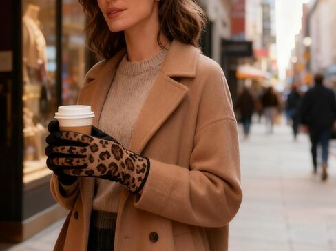 Women-Winter-Leopard-Print-Gloves - Warm Velvet Gloves with Touchscreen for Cold Weather Riding Driving in Saudi Arabia