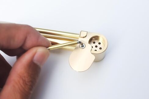 Super Shaka Brass Portable, Longer Stem, Larger Storage Pod than Original Proto, Easy Open Tar Trap Closeable Lid Solid Brass Innovative All-in-One Design Made in Hawaii in Saudi Arabia
