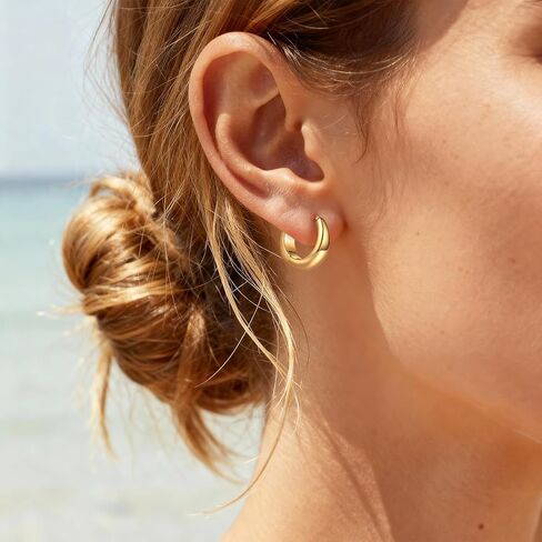 Gold Hoop Earrings for Women 14K Gold Earrings Hypoallergenic Lightweight Small Hoops 13MM 18MM 22MM in Saudi Arabia