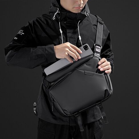 Sling Bag Crossbody Shoulder Chest Bag Large lightweight Black waterproof Waist crossbody fanny pack for Men,Travel,Daily Use,Hiking,Commute in Saudi Arabia