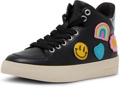 ستيف مادن بنات توتسي in Kuwait