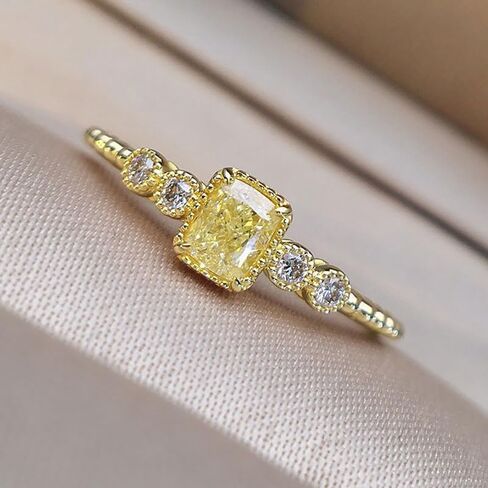 1pc Square Geometric Zirconia Inlaid Shiny Rings for Women Exquisite Light Luxury Rings Ladies Fine Jewelry Daily Life Dating Decor For Prom Party in Saudi Arabia