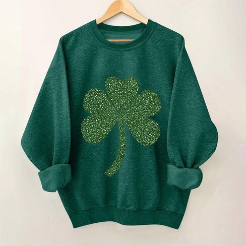 سويت شيرت نسائي بأكمام طويلة ورقبة دائرية من St Patricks Day، قميص St Pattys، بلوفر برسومات شامروك الأيرلندية in Saudi Arabia
