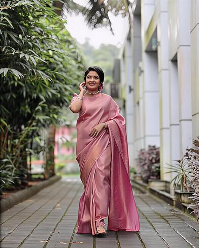Women's Banarasi Soft Litchi Silk Saree With Unstitche Blouse Piece in Kuwait