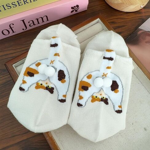 1pair 3D Cat Socks Women Cute Cotton Funny Animal Crew Socks Mid Tube Non Slip Loose Sock Fashion Gift in Saudi Arabia