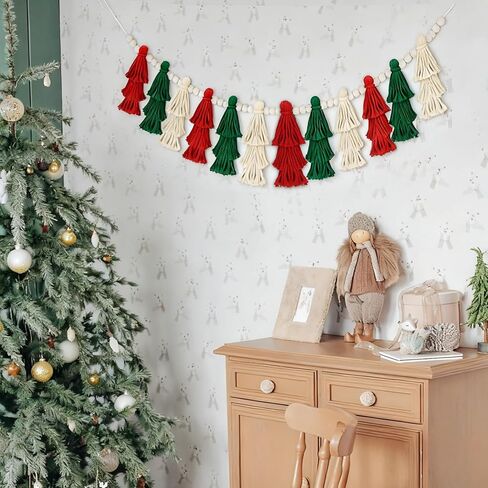 jarThenaAMCS 8.2ft بوهو شجرة عيد الميلاد شرابة إكليل أحمر أخضر عيد الميلاد شرابة راية مع الخرز الخشبي عطلة الجدار شنقا ديكور لعيد الميلاد حزب غرفة نوم الحضانة غرفة اللعب رف جدار ديكور in Kuwait