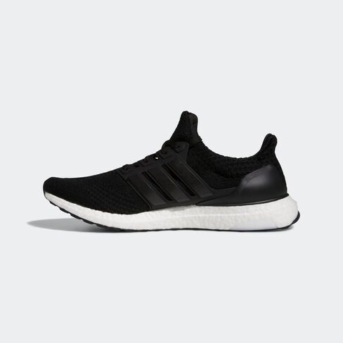 حذاء أديداس Ultraboost 5.0 DNA للرجال in Kuwait
