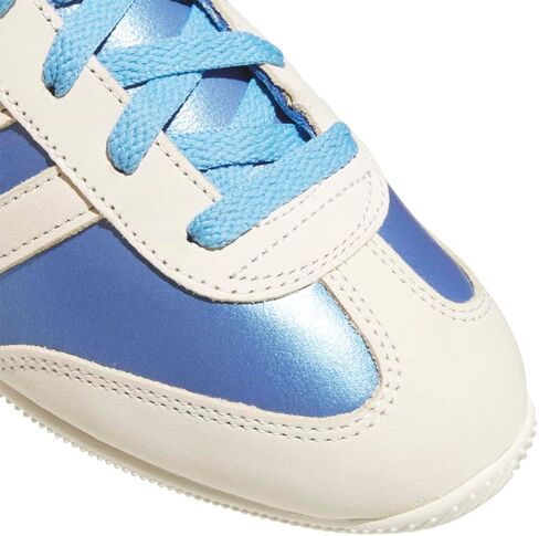حذاء adidas النسائي Crewht/LtBlue Japan HW blueCream أبيض/أزرق فاتح 14.5 US in Kuwait