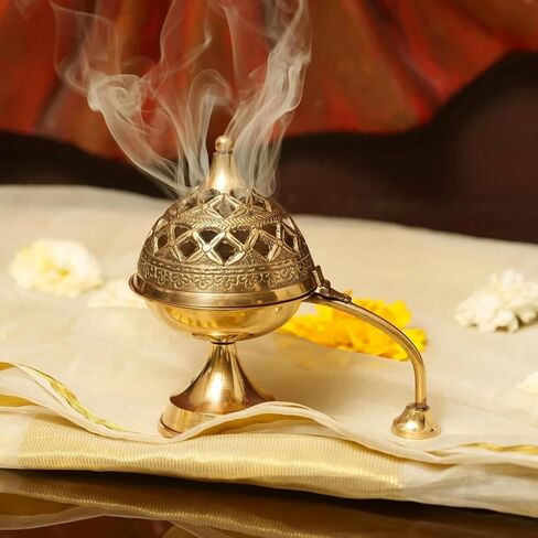النحاس Dhoop داني مع مقبض لبوجا | مبخرة نحاسية تقليدية مع غطاء مقبب | حامل Dhoop مزخرف للمعبد والمنزل والاستخدام الروحي in Saudi Arabia