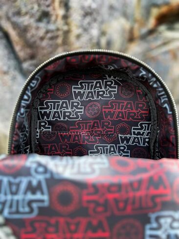 Loungefly Star Wars Villains حزام كتف قابل للتعديل بجيب ثلاثي in Saudi Arabia