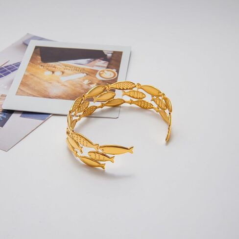 سوار الكفة الذهبية مكتنزة للنساء الأسماك / نجم البحر أساور بيان المجوهرات قابل للتعديل in Kuwait