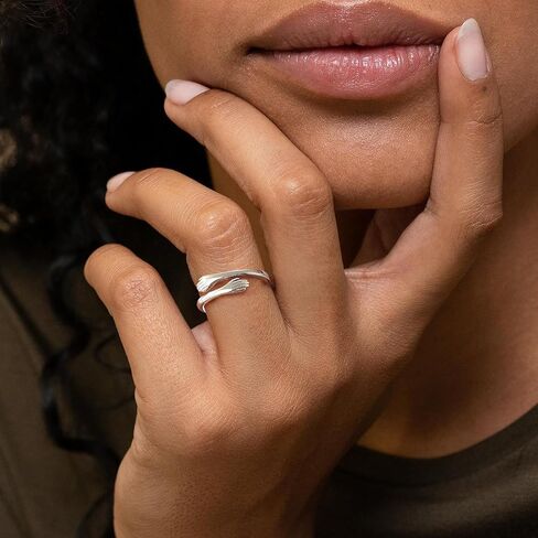 Stainless Steel Hug Ring for Granddaughter Daughter Adjustable Ring for Women Hope Rings for Granddaughter Birthday Christmas Gifts for Daughters Tarnish Free Jewelry Gift for Her in Saudi Arabia