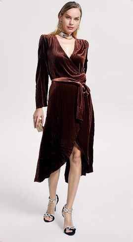 Deerhobbes Design your own Elegant Velvet Long Sleeve Dress for Women - Formal Velvet Maxi Dress for Women in Kuwait