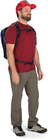 حقيبة ظهر Osprey Daylite Commuter، باللون الوردي الفاتح/رمادي إيرل in Kuwait