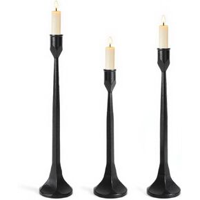 مجموعة حوامل شموع مستدقة ذهبية عتيقة مكونة من 3 قطع من الحديد الزهر والنحاس العتيق حامل شمعدان مزخرف لحفلات الزفاف وطاولة الطعام وديكور المنزل الريفي in Kuwait