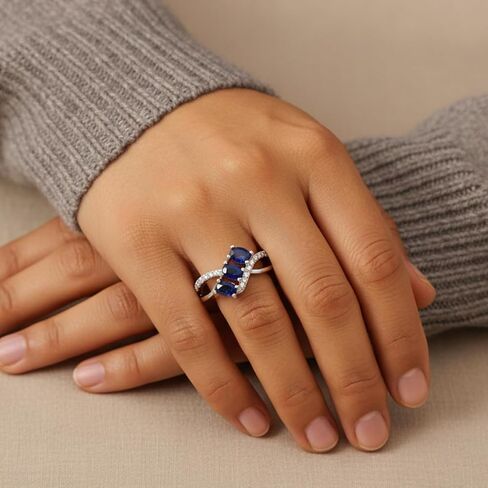 1pc Three Oval Shiny Zirconia Geometric Ring-shaped Rings for Women Exquisite Light Luxury Rings Ladies Fine Jewelry Daily Life Dating Decor For Prom Party in Saudi Arabia
