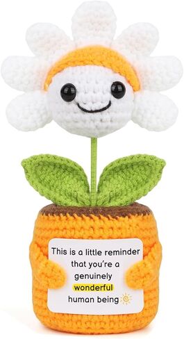 Sizobi Birthday Gifts for Mom from Daughter Son, Handmade Emotional Support Crochet Mini Daisy Gift for Mama Mother in Law Bonus Step, Funny I Love You Stocking Stuffers for Women Small Cute Decor in Kuwait