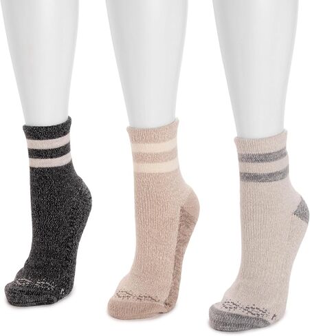 MUK LUKS Women's Dream Step Cozy Mini Crew Sock, Multi, OS in Saudi Arabia