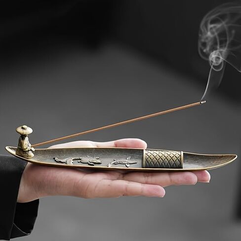 مبخرة قارب معدنية تقليدية مع تصميم زن لصيد السمك - مثالية لديكور المنزل - إكسسوار ديكور العطلات، حرفية جمالية تقليدية مفصلة in Saudi Arabia