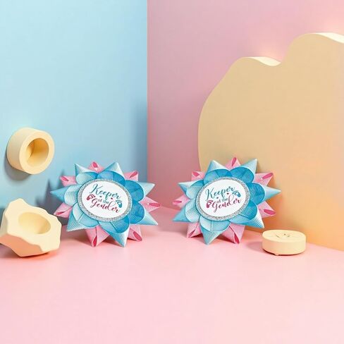 Keeper of the Gender Pins - 2 قطعة صبي أو فتاة تكشف عن أفكار الديكور دبوس لحفلات استقبال المولود الجديد لوازم الحفلات ديكورات للقمصان ودبابيس شريطية باللونين الوردي والأزرق وهدايا الألعاب الممتعة in Kuwait