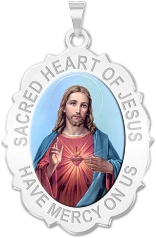 PicturesOnGold.com القلب المقدس ليسوع ميدالية دينية صدفية اللون - مقاس 2/3 × 3/4 بوصة من النيكل، الفضة الاسترليني in Saudi Arabia