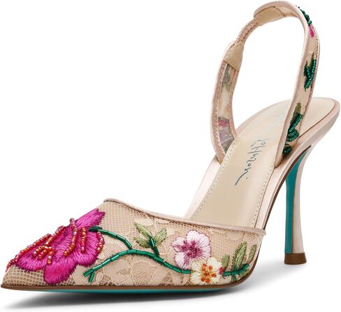 Betsey Johnson Womens April in Kuwait