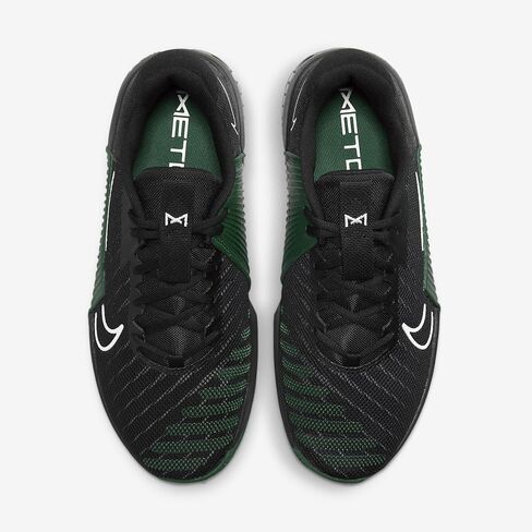 Nike Interact Run (FD5431-009، أسود/أخضر جورجي/رمادي دخاني/أبيض) مقاس 10.5 in Kuwait