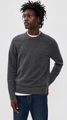 Vince Men's Cashmere Blend Crew Neck Sweater in Saudi Arabia