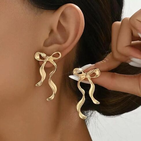 Valentines Earrings for Women Gold Hot Pink Black Red Bow Earrings Christmas Holiday Earring Valentines Day Outfits for Women Valentine's Day Gifts for Her in Saudi Arabia