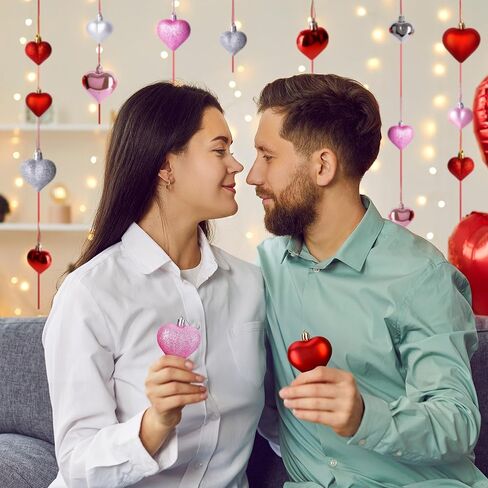 36 قطعة من زخارف القلب، مقاسين من الحلي المعلقة بألوان فضية حمراء وردية، حلي لامعة لديكور يوم الحب، ديكورات لحفلات الزفاف in Kuwait