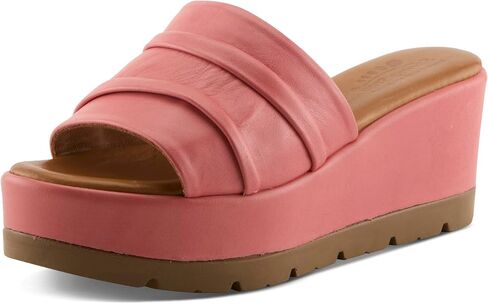 Spring Step Women's Allerton Sandal in Saudi Arabia