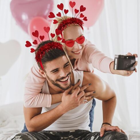 عصابة رأس على شكل قلب عيد الحب، نظارات على شكل قلب أحمر، زي الحب الرومانسي لحفلات الزفاف، وحفلات أعياد الميلاد، والذكرى السنوية in Saudi Arabia