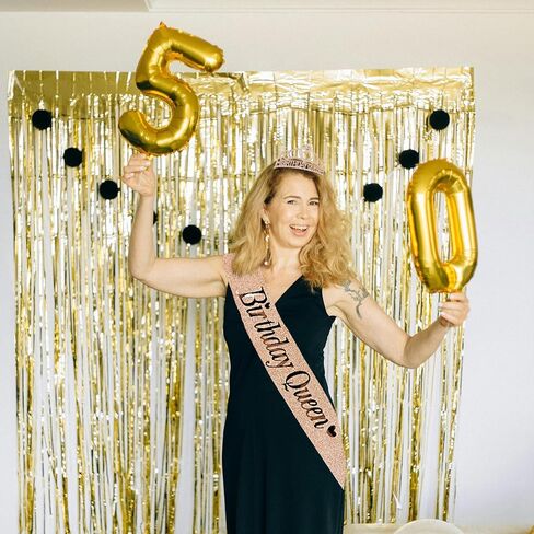 Amaiver عيد ميلاد الملكة تيارا تاج للنساء الفتيات عيد ميلاد الملكة وشاح الطرف الديكور ارتفع الذهب تاج وتاج هدايا الحفلات لوازم اكسسوارات الولادة in Kuwait