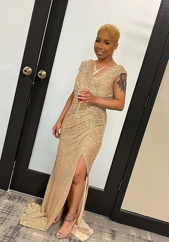 Sparkly Sequin Prom Dresses for Women 2026 Mermaid Ruched V Neck Formal Evening Party Dress with Slit in Saudi Arabia