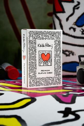Theory11 بطاقات لعب Keith Haring Premium، مؤشر قياسي لحجم البوكر in Kuwait
