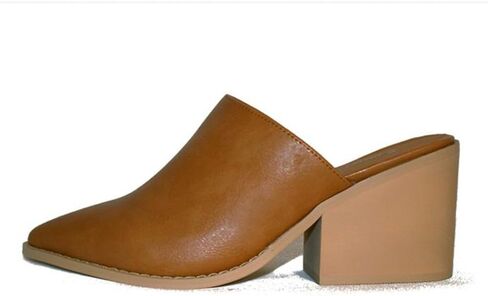 تسعى شركة Matt and NAT Women's Griffintown إلى الحصول على بغل نباتي in Kuwait