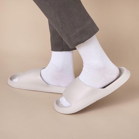 Non-Slip Comfortable House Slippers, Breathable Odor-Resistant Indoor Sandals for Bathroom and Home Use in Saudi Arabia