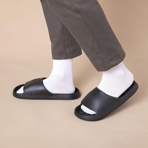 Non-Slip Comfortable House Slippers, Breathable Odor-Resistant Indoor Sandals for Bathroom and Home Use in Saudi Arabia