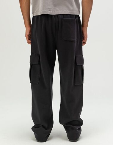 Rsq Mens Baggy Cargo Sweatpants in Saudi Arabia