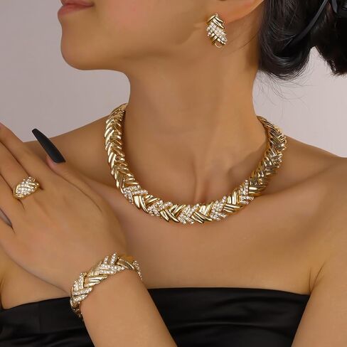 Fashion Crystal Jewelry Set Gold Plated Jewelry for Women Rhinestone Clear Crystal Necklace Earrings Accessories Gifts in Saudi Arabia