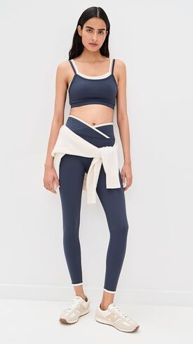 تبختر هذه السراويل الضيقة للسيدات من راي للكاحل in Kuwait